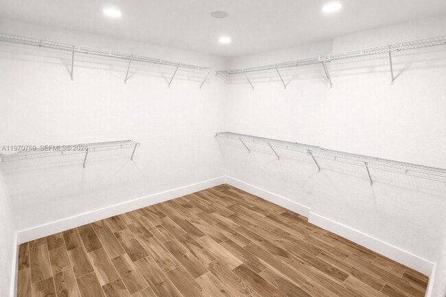 Building Photo - 6416 SW 15th St