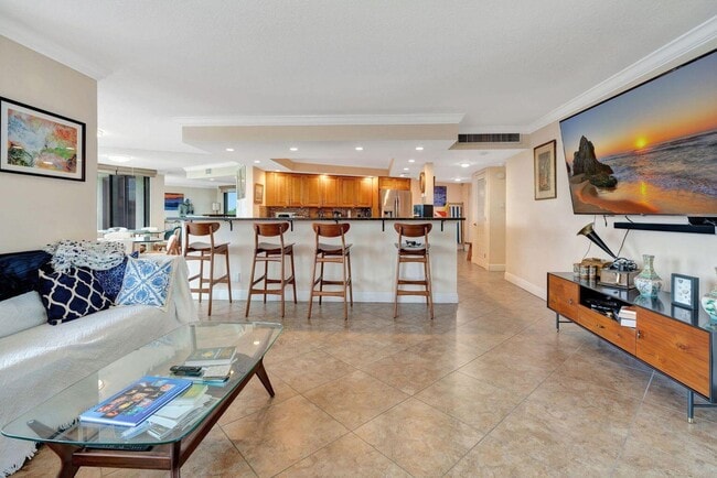 Building Photo - 5420 N Ocean Dr