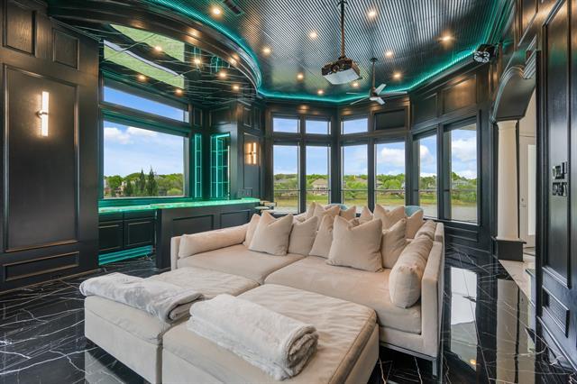 Building Photo - 656 Timbercrest Cir