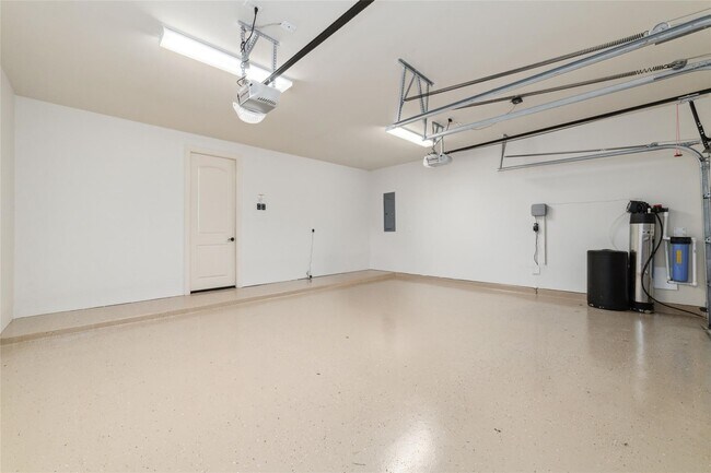Building Photo - 19022 Santa Elena Canyon Ct