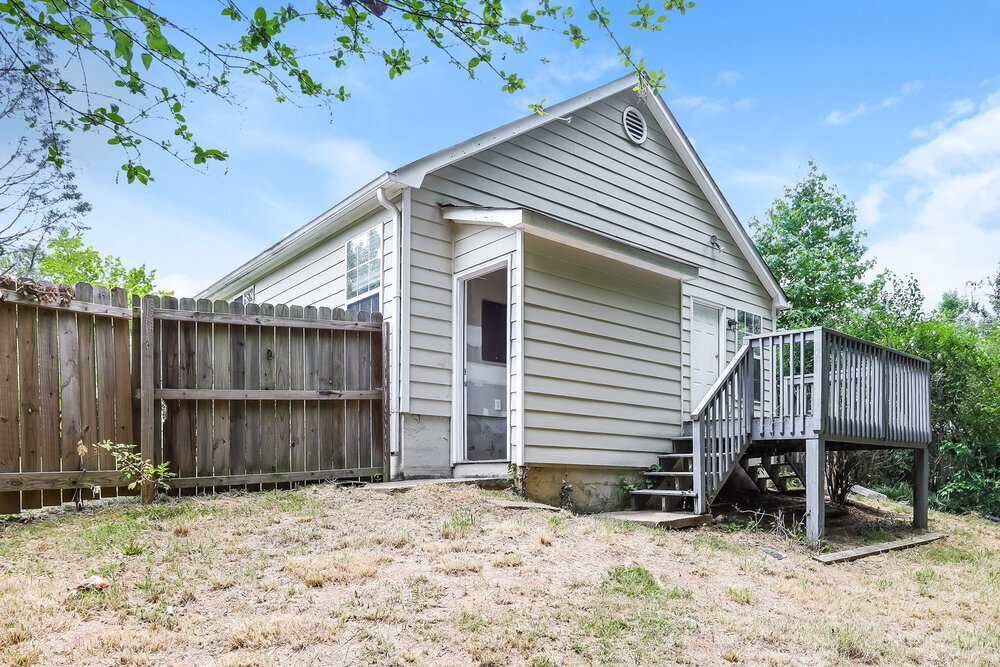 Building Photo - 1310 Waterton Trail