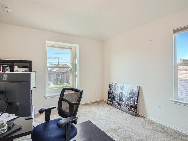 Building Photo - 2471 Sunrise Road Apt #64, Round Rock, TX ...