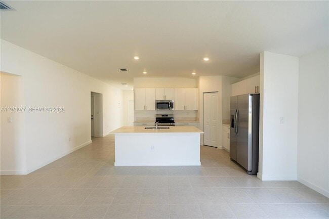 Building Photo - 17431 286th St