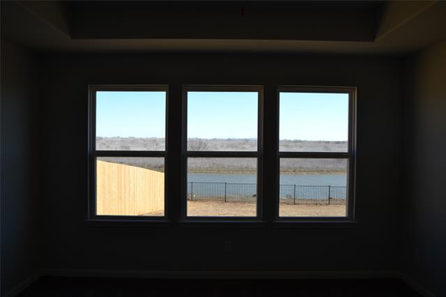 Building Photo - 5090 Royal Springs Dr