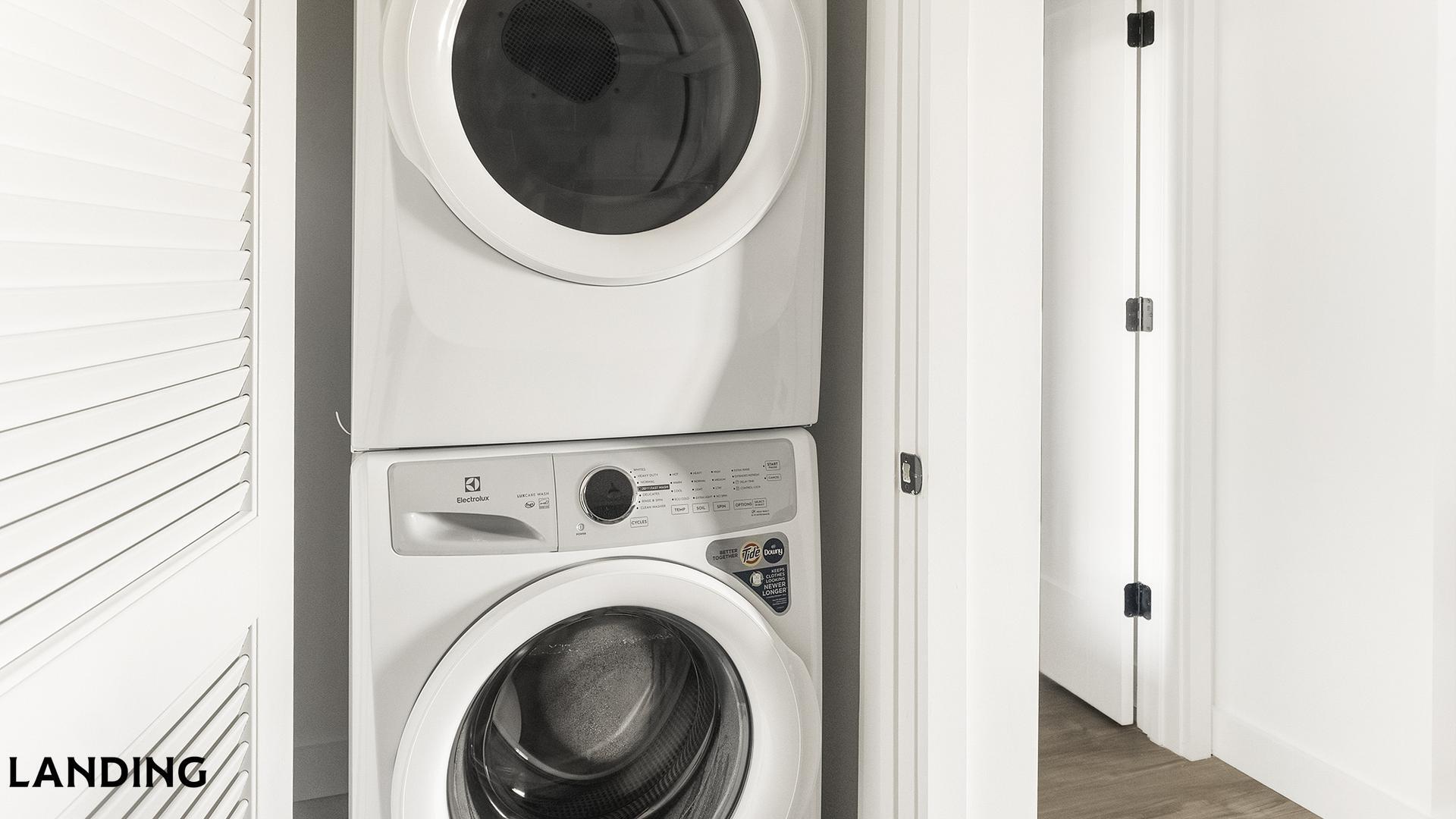 Building Photo - 1007 S Mint St