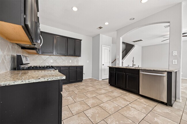 Building Photo - 1326 Seagler Pond Ln