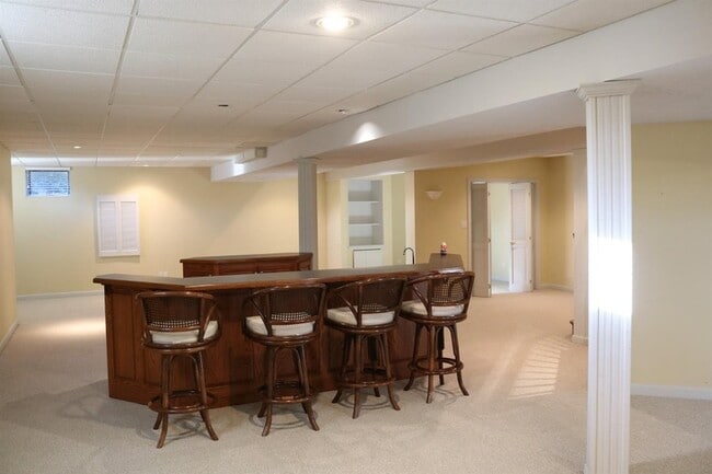 Building Photo - 10316 Cherrywood Ln