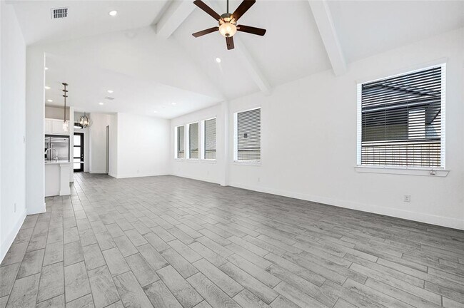 Building Photo - 21711 Meridian Duskywing Dr