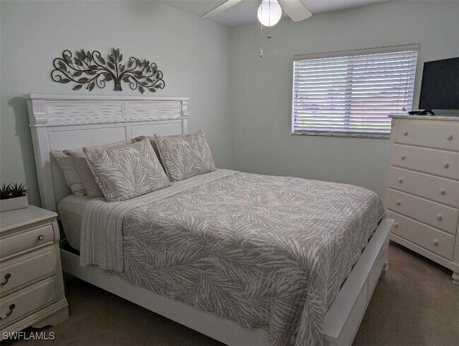 Building Photo - 5008 SW 9th Pl