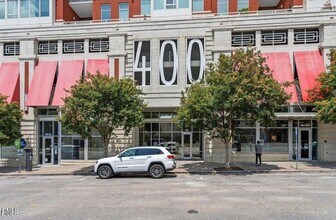 Building Photo - 400 W North Street Unit 10174037