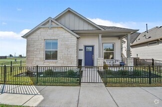Building Photo - 211 Pinnacle Ln