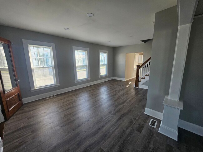 Building Photo - 1810 Dixwell Ave