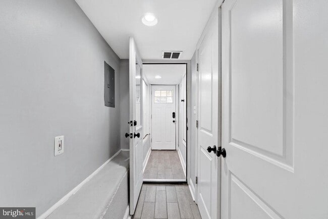 Building Photo - 3416 Toone St