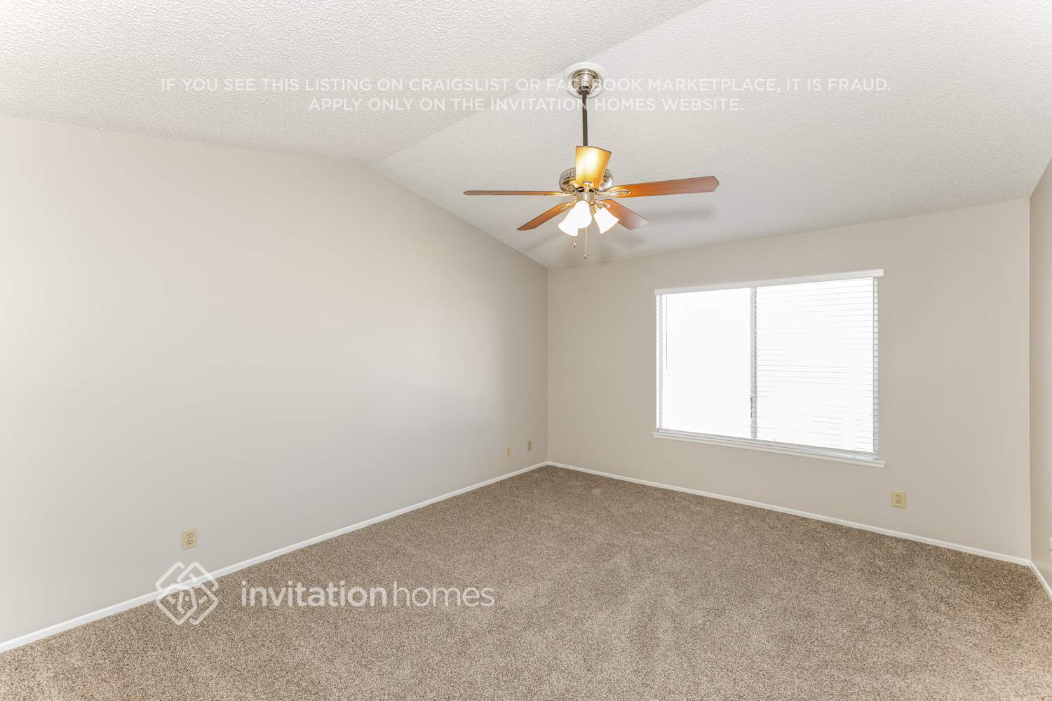 Building Photo - 610 E Eldorado Ln