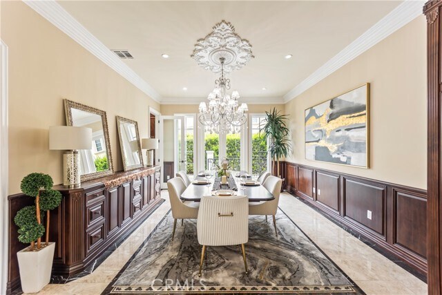 Building Photo - 1117 Encanto Dr