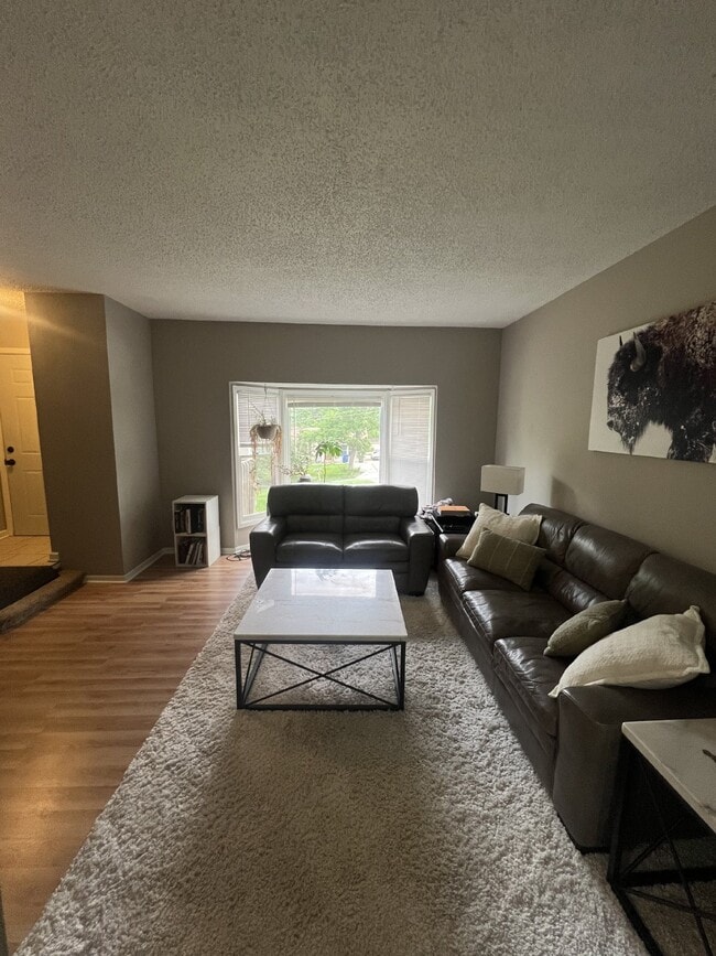 Building Photo - 103 Pleasant View Dr