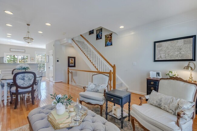 Building Photo - 11429 Log Ridge Dr