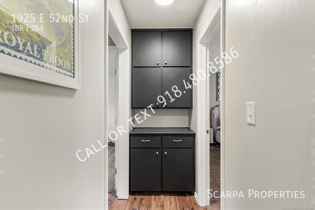 Building Photo - 1925 E 52nd St