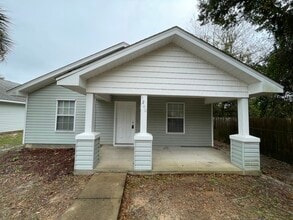 Building Photo - 5200 Arrowhead Rd