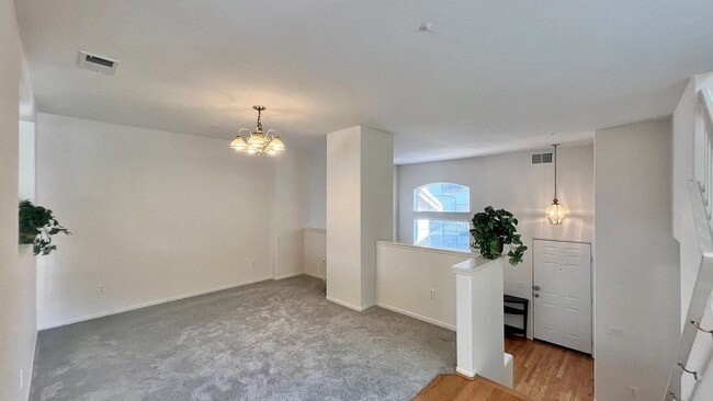 Building Photo - 10206 Wateridge Cir