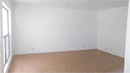 Building Photo - 500 Glenwood Cir