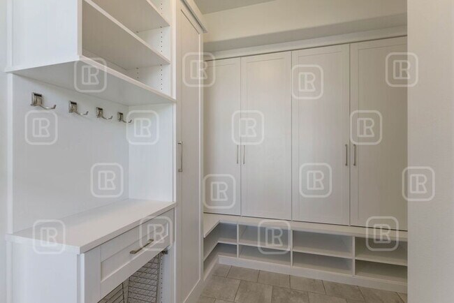 Building Photo - 17823 E Daystar Rd