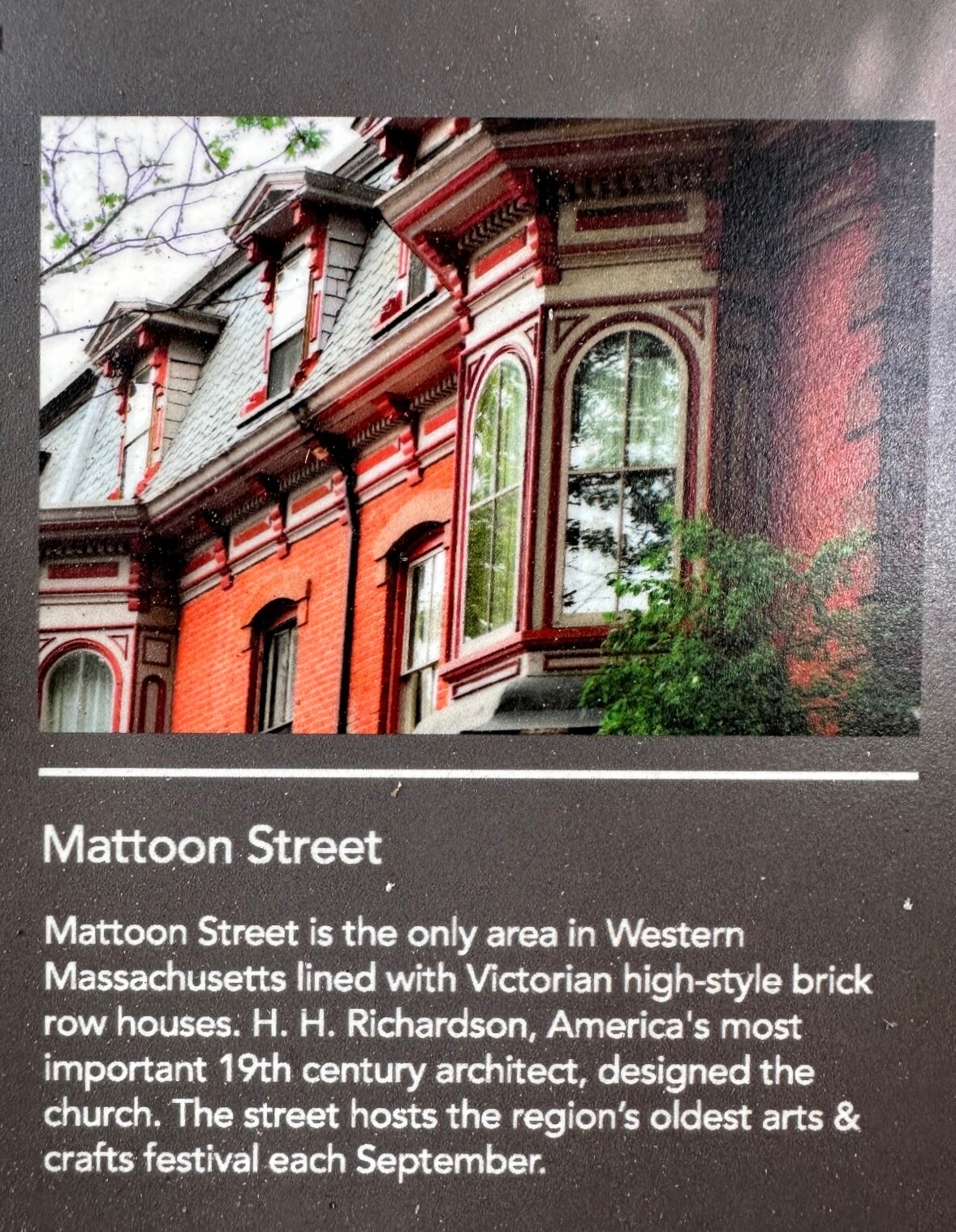 Building Photo - 34 Mattoon St