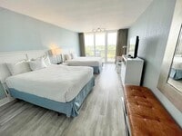 Building Photo - 200 Sandestin Blvd W