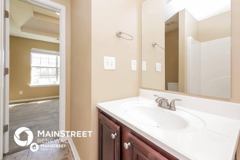 Building Photo - 8492 Goswell Dr