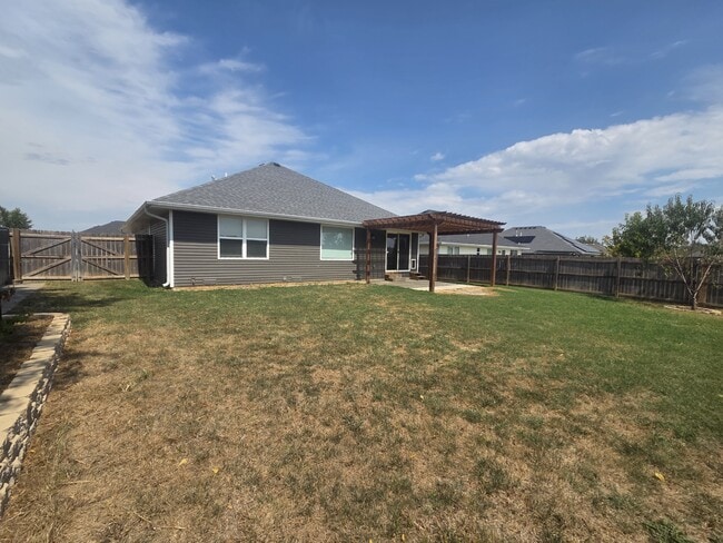 Building Photo - 2622 W Brook Ridge St