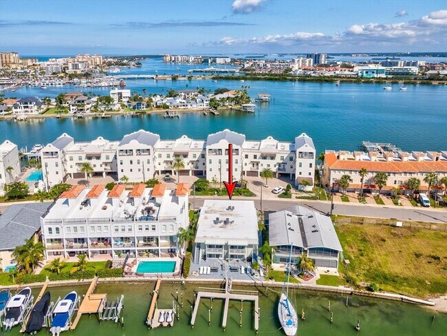 Building Photo - 185 Brightwater Dr