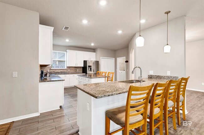 Building Photo - 7014 Shallow Brook Ct