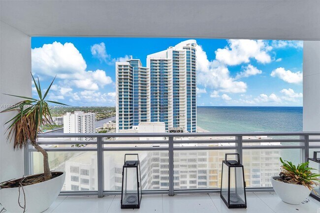 Building Photo - 3535 S Ocean Dr