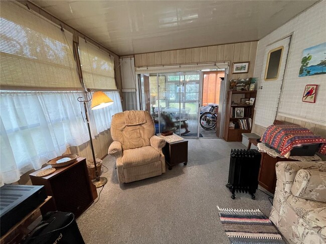 Building Photo - 16 Grey Fox Ln
