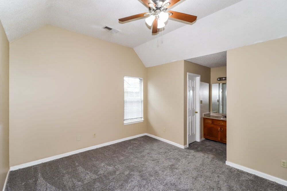 Building Photo - 7576 Baysweet Dr