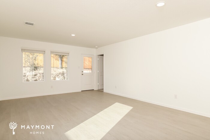 Building Photo - 14815 Warwick Shire