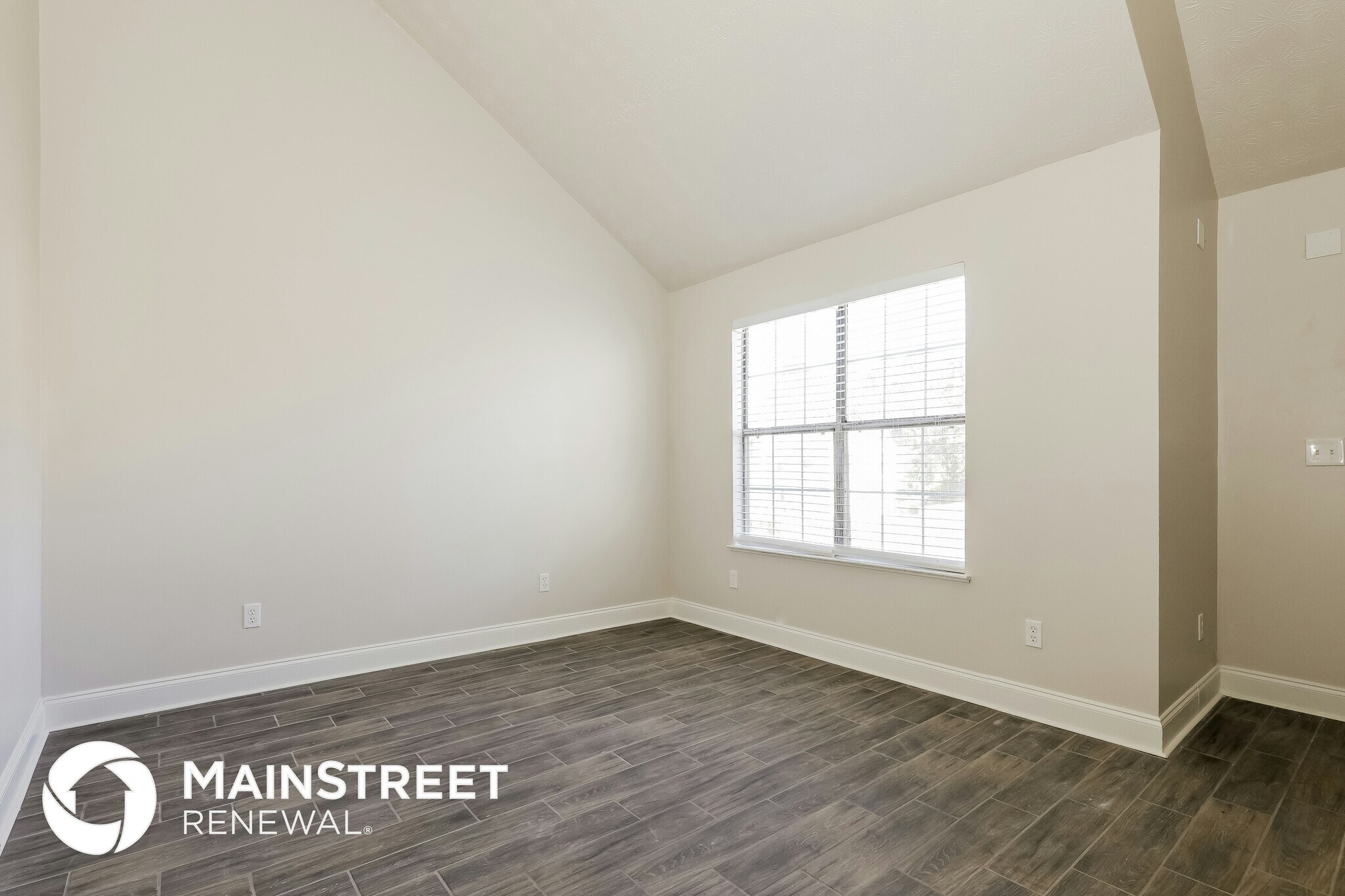 Building Photo - 10057 Tara Glynn Dr