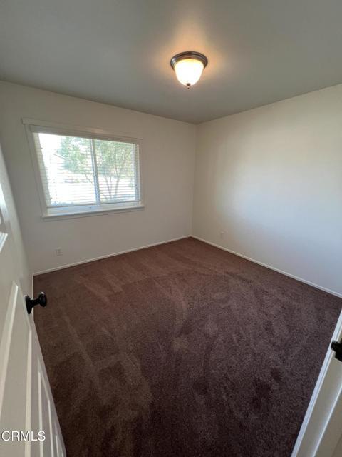 Building Photo - 977 Planetree Ave