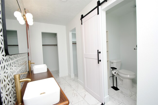 Building Photo - 12502 Aste Ln