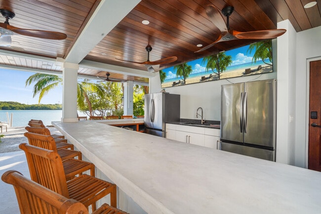 Building Photo - 19471 Harbor Rd S