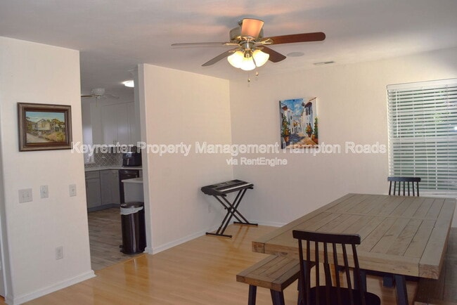 Building Photo - 1125 Lady Ashley Dr