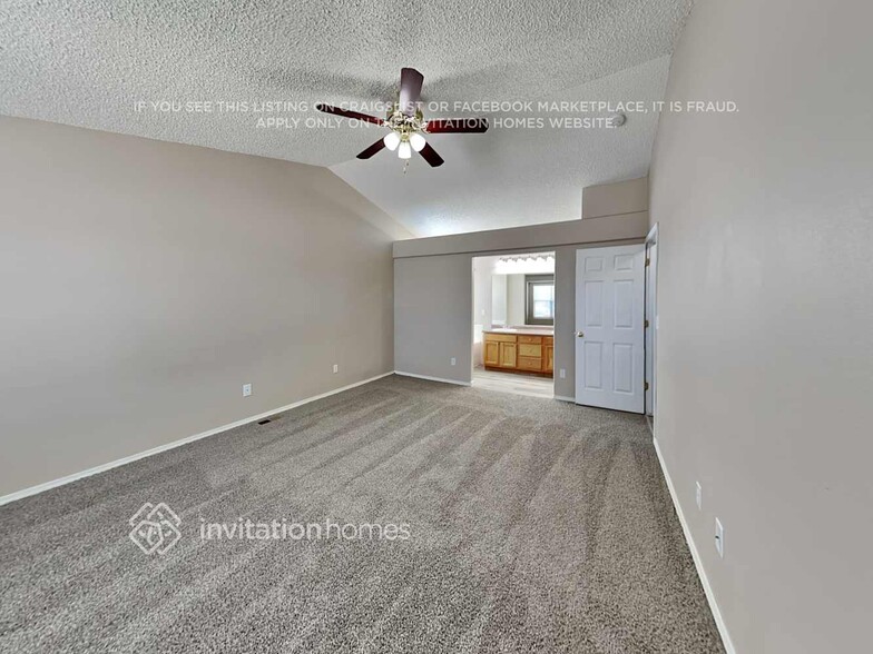 Building Photo - 7395 Middle Bay Way