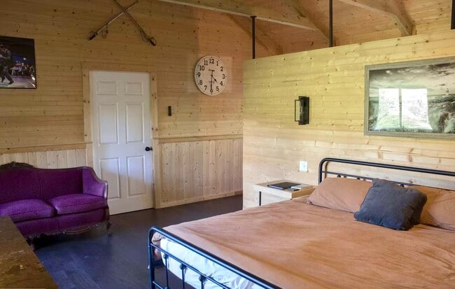 Building Photo - 48 Little Bear Dr