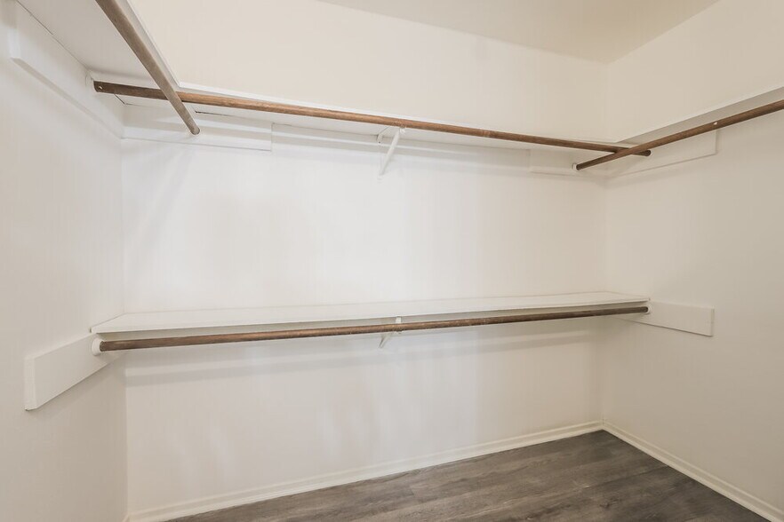 Building Photo - 3446 Hombly Rd