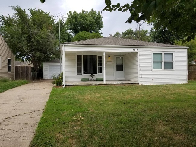 Building Photo - 2212 Ward St