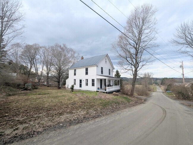 Building Photo - 33 Old Cemetery Rd