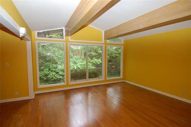 Building Photo - 3922 Safari Ct