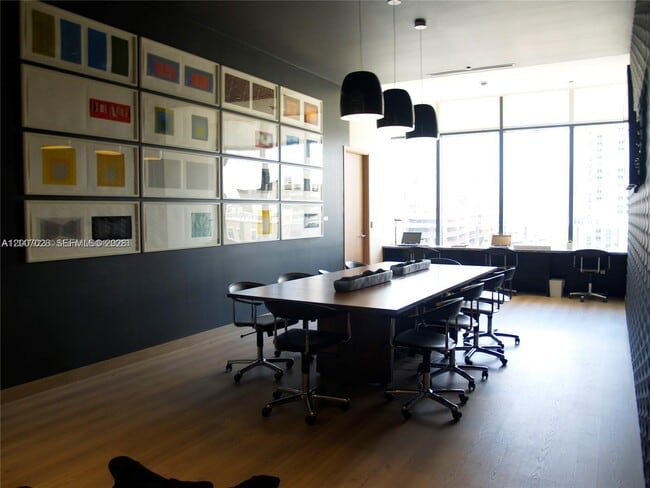 Building Photo - 55 SW 9th St