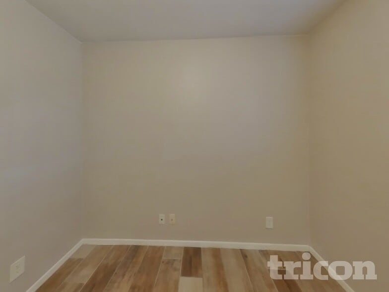 Building Photo - 826 W Del Rio St