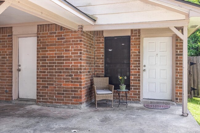 Building Photo - 5709 Cripple Brook Ct